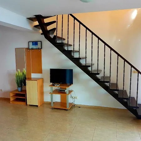 Dolce Penthouse 圣弗拉斯